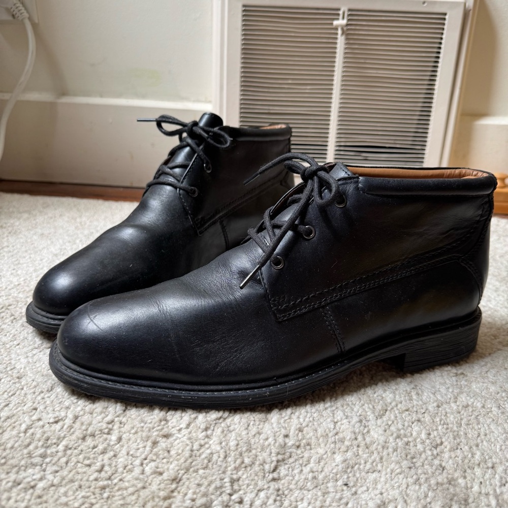 CLARK’s Men’s 12 black leather lace-up ankle boots shoes